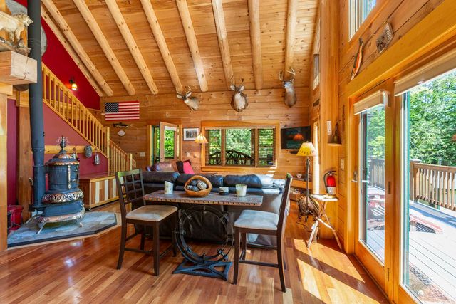 25 Goodhue Hill Road, Enfield, NH 03784