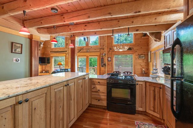 25 Goodhue Hill Road, Enfield, NH 03784