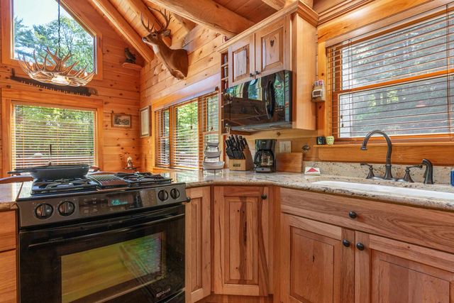 25 Goodhue Hill Road, Enfield, NH 03784