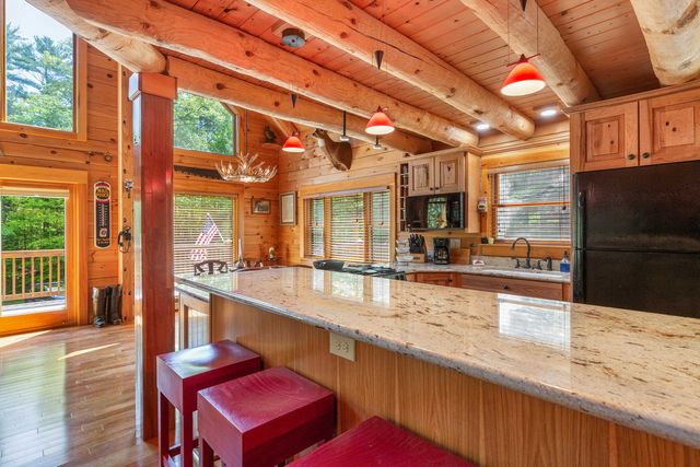 25 Goodhue Hill Road, Enfield, NH 03784