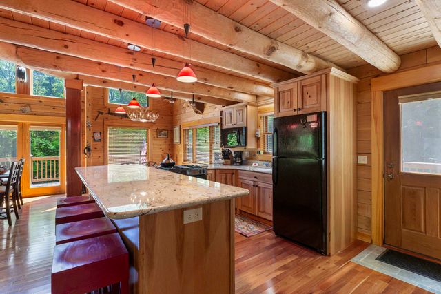 25 Goodhue Hill Road, Enfield, NH 03784