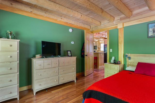 25 Goodhue Hill Road, Enfield, NH 03784