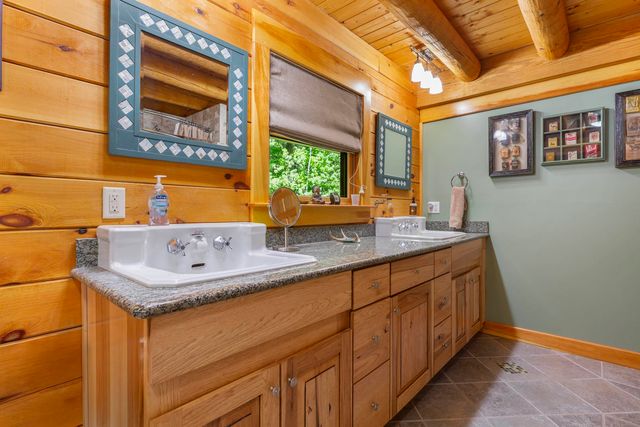 25 Goodhue Hill Road, Enfield, NH 03784