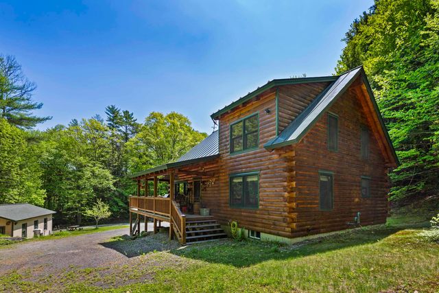 25 Goodhue Hill Road, Enfield, NH 03784
