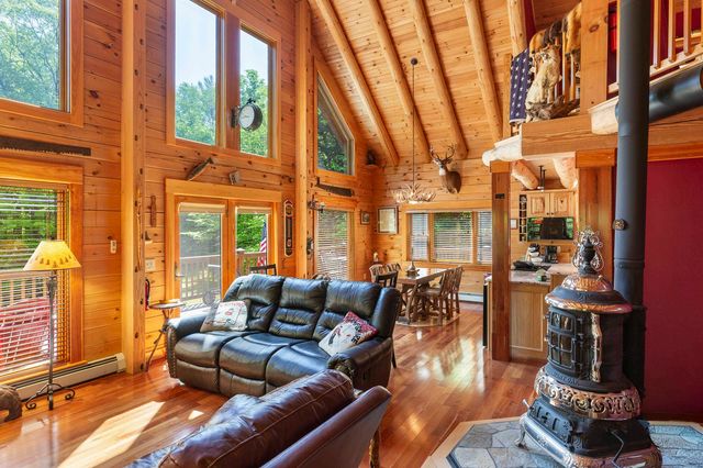 25 Goodhue Hill Road, Enfield, NH 03784