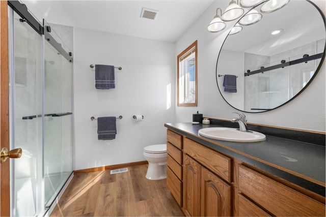 1001 70TH ST SE, Minot, ND 58701