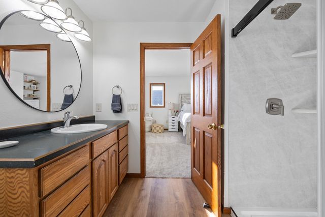 1001 70TH ST SE, Minot, ND 58701