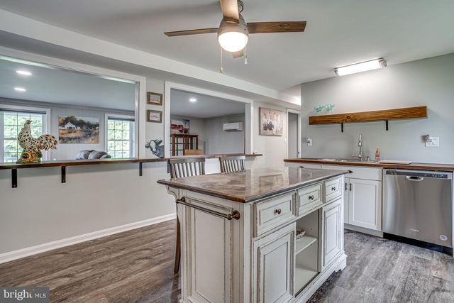 920 WOODS ROAD, Saint Leonard, MD 20685
