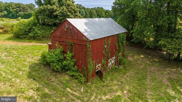 920 WOODS ROAD, Saint Leonard, MD 20685