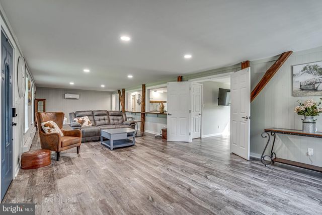 920 WOODS ROAD, Saint Leonard, MD 20685