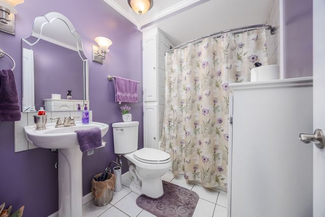 803 Farmingdale Dr, La Vergne, TN 37086