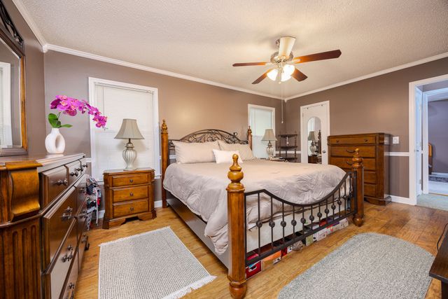 803 Farmingdale Dr, La Vergne, TN 37086