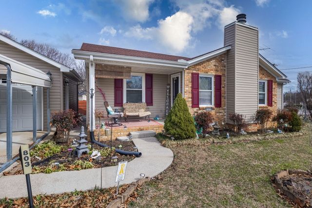 803 Farmingdale Dr, La Vergne, TN 37086