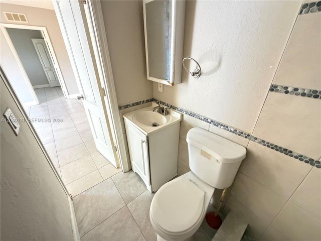 6012 SW 38th St 4, Miramar, FL 33023