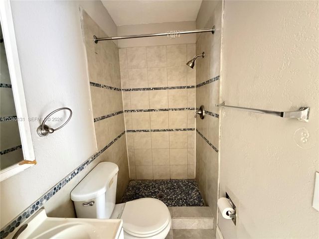 6012 SW 38th St 4, Miramar, FL 33023