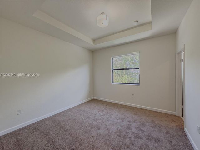 10629 W 32nd Ln, Hialeah, FL 33018