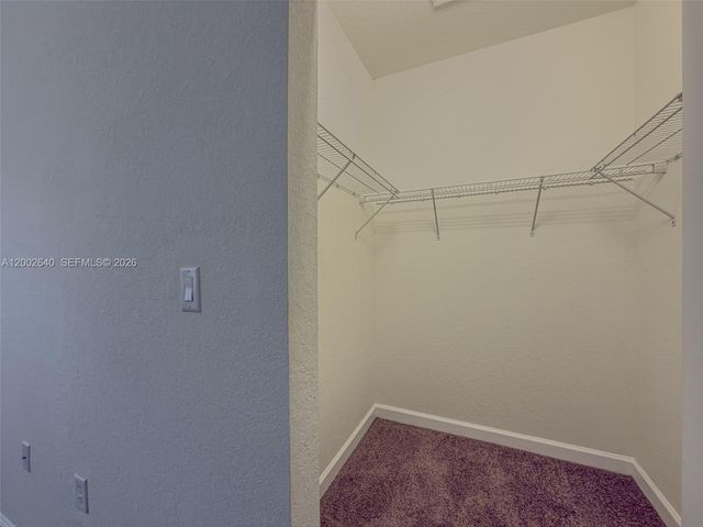 10629 W 32nd Ln, Hialeah, FL 33018