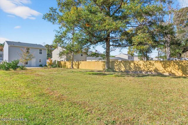 75 Shamrock Drive SW, Sunset Beach, NC 28468