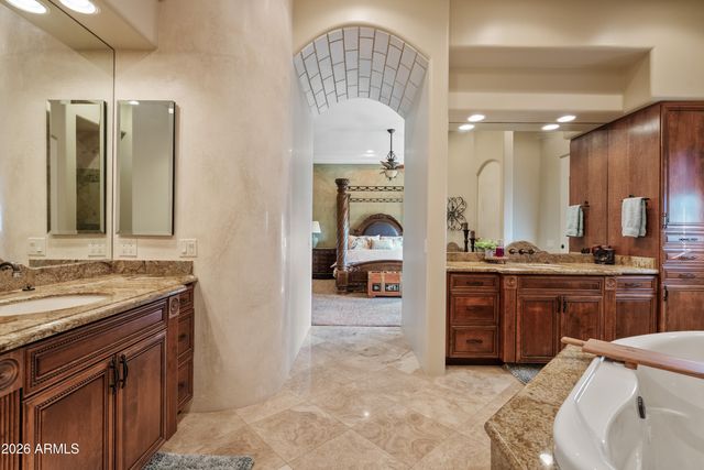 24724 S 213TH Place, Queen Creek, AZ 85142