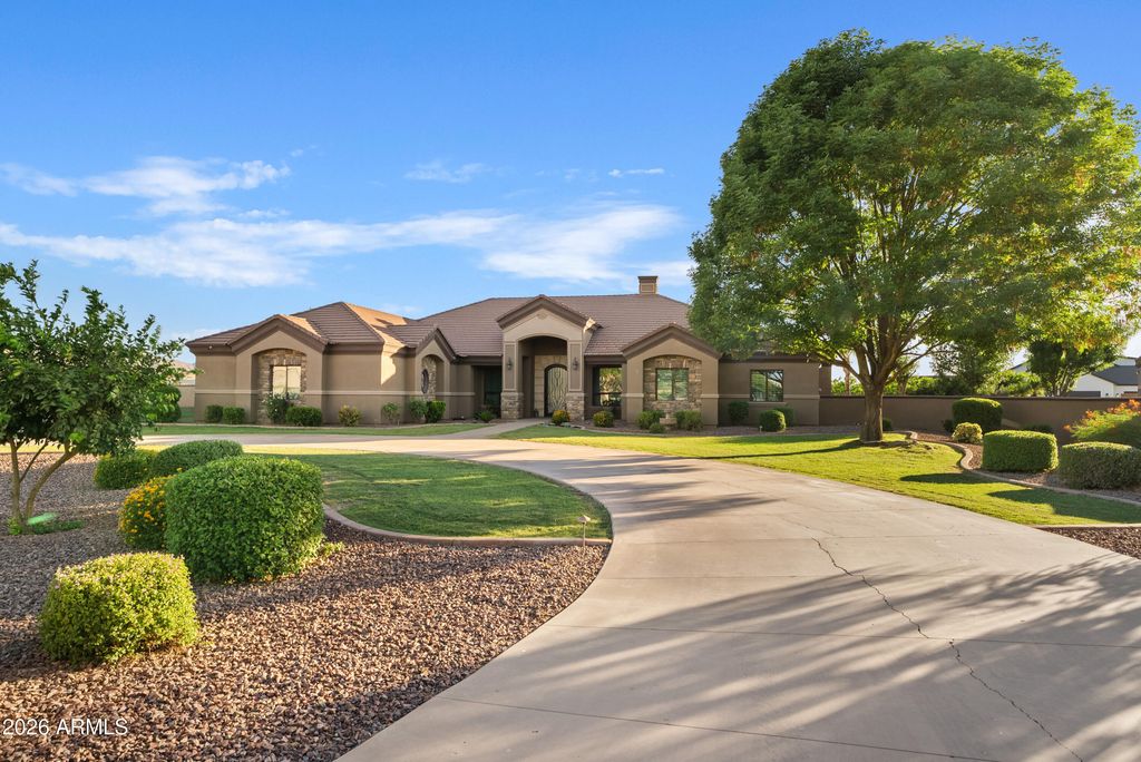24724 S 213TH Place, Queen Creek, AZ 85142 — photo 2