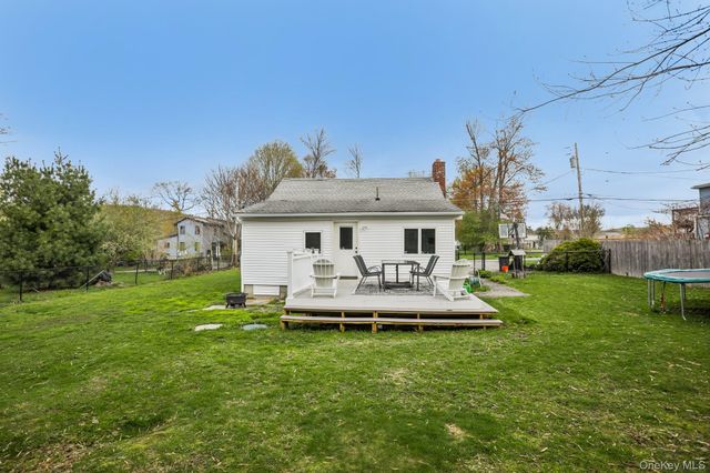 5 Huguenot Road, Carmel, NY 10512