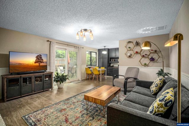 1878 Joseph St S, Salem, OR 97302