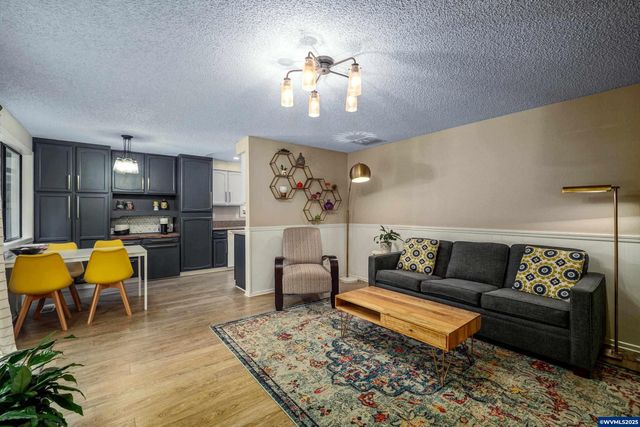 1878 Joseph St S, Salem, OR 97302