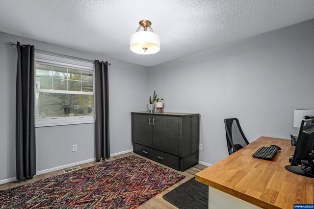 1878 Joseph St S, Salem, OR 97302