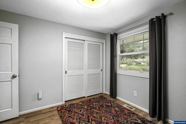 1878 Joseph St S, Salem, OR 97302