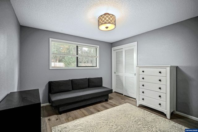 1878 Joseph St S, Salem, OR 97302