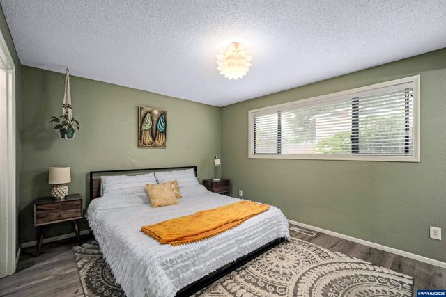 1878 Joseph St S, Salem, OR 97302