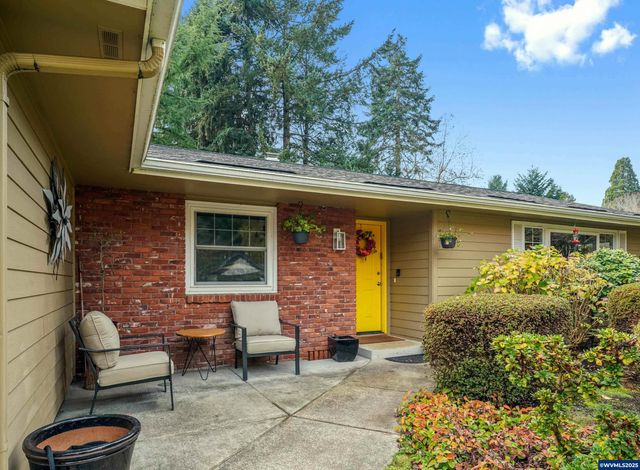 1878 Joseph St S, Salem, OR 97302