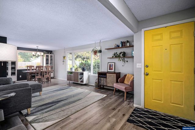 1878 Joseph St S, Salem, OR 97302