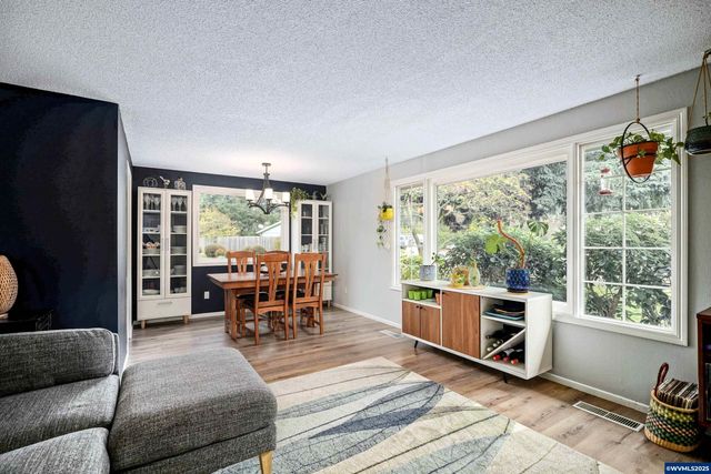 1878 Joseph St S, Salem, OR 97302