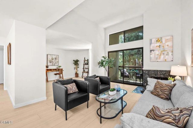 898 Temple Terrace 322, Los Angeles, CA 90042
