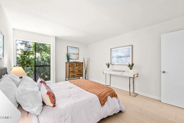 898 Temple Terrace 322, Los Angeles, CA 90042