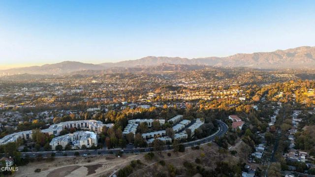 898 Temple Terrace 322, Los Angeles, CA 90042