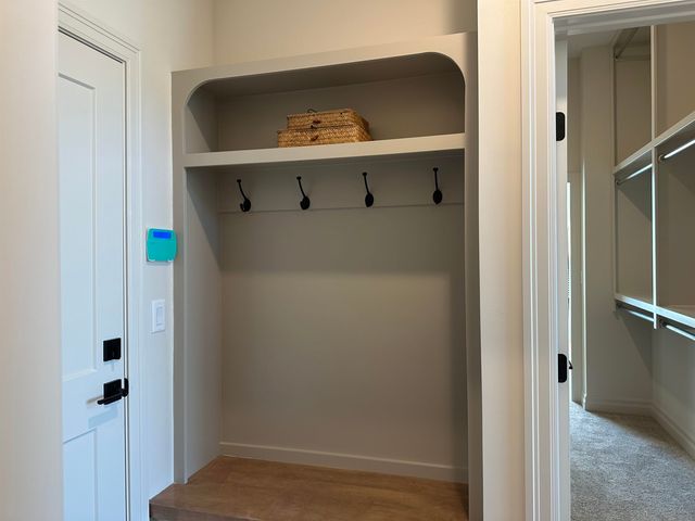 4305 N Sunny Ln, Wichita, KS 67205