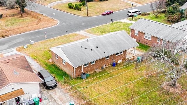 601 Runyon Drive, High Point, NC 27260