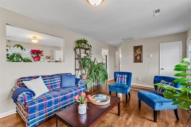 601 Runyon Drive, High Point, NC 27260