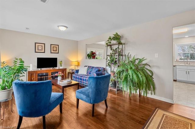 601 Runyon Drive, High Point, NC 27260