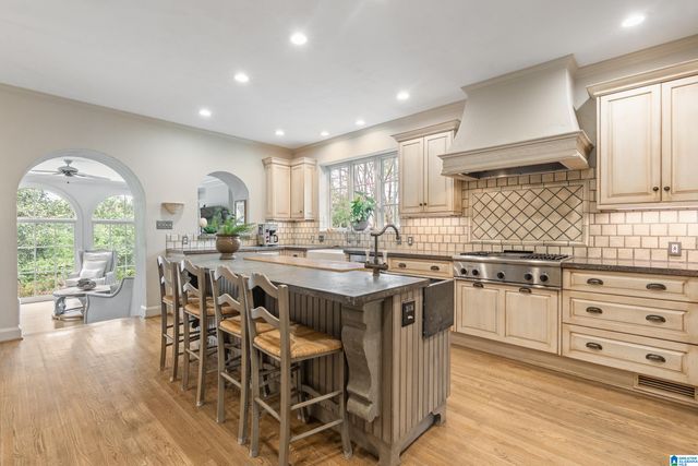 12 BONITA DRIVE, Homewood, AL 35209