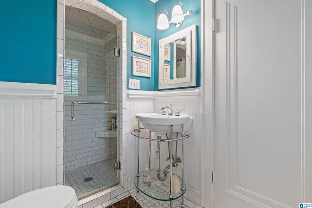 12 BONITA DRIVE, Homewood, AL 35209