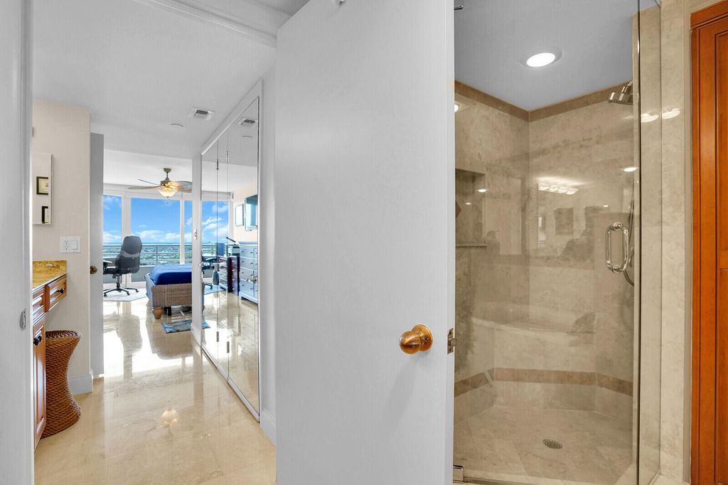 Image 32 of property listing at 4101 N Ocean Boulevard 1604, Boca Raton, FL 33431