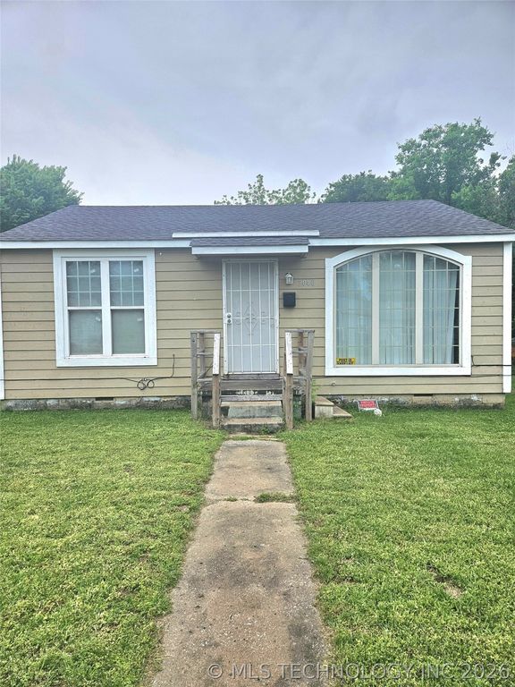 2040 E Woodrow Court, Tulsa, OK 74110