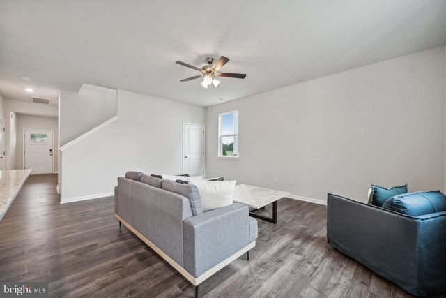 171 LIBERTY LN, Keswick, VA 22947