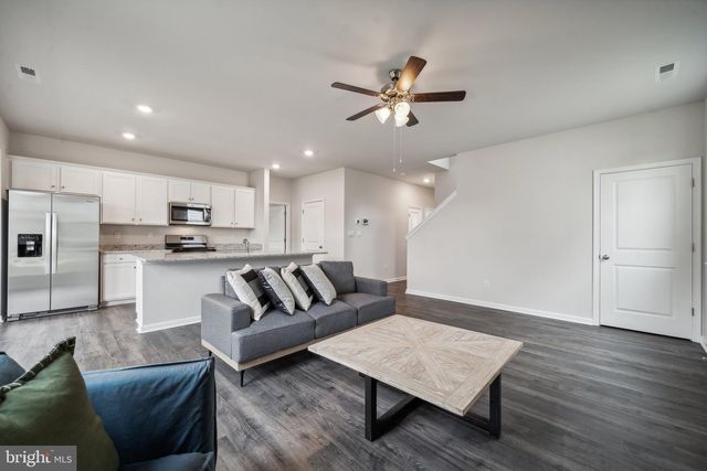 171 LIBERTY LN, Keswick, VA 22947