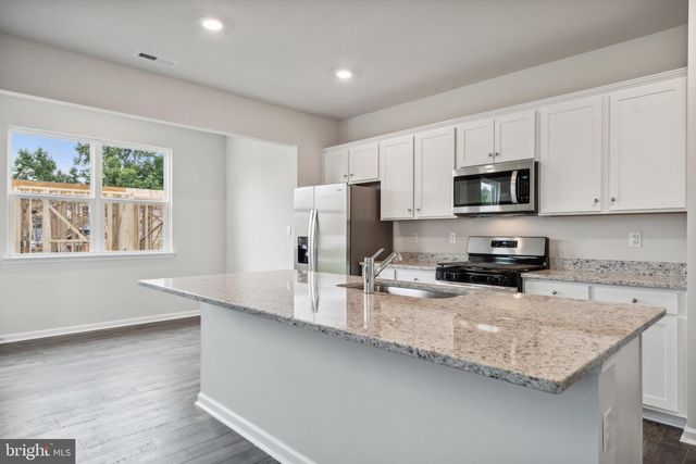 171 LIBERTY LN, Keswick, VA 22947