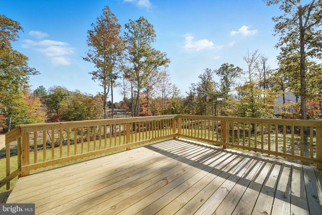 171 LIBERTY LN, Keswick, VA 22947