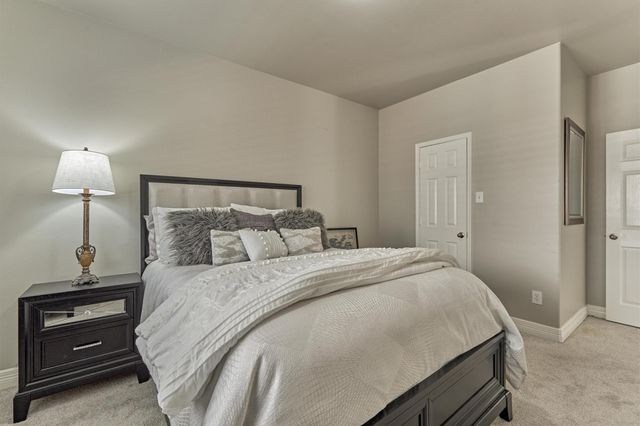 27 French Oaks, The Woodlands, TX 77382